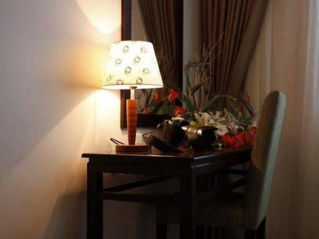 Hue Smile Hotel Esterno foto